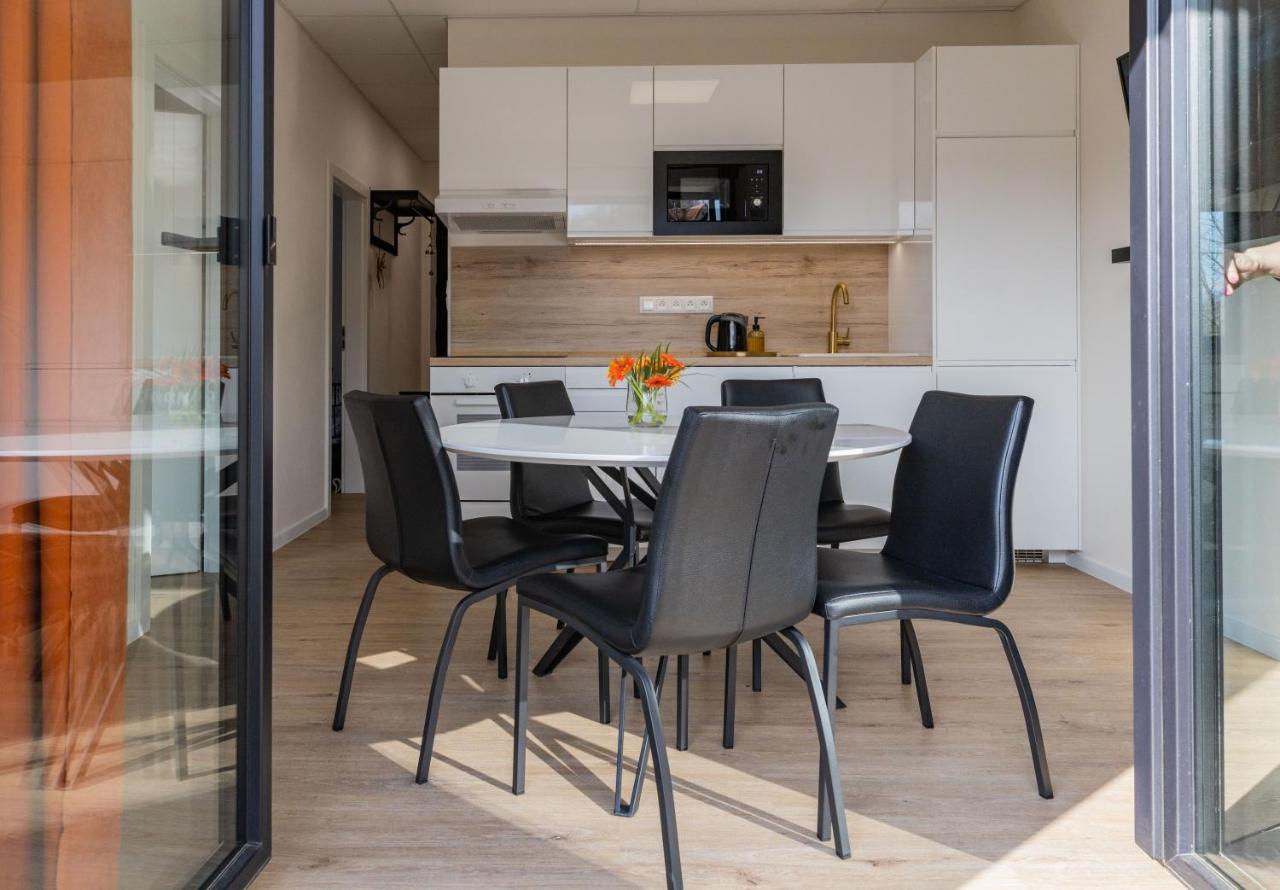Sunny Apartment With Free Parking Zvolen Exterior photo