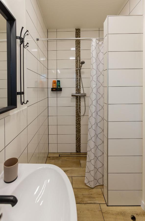 Sunny Apartment With Free Parking Zvolen Exterior photo