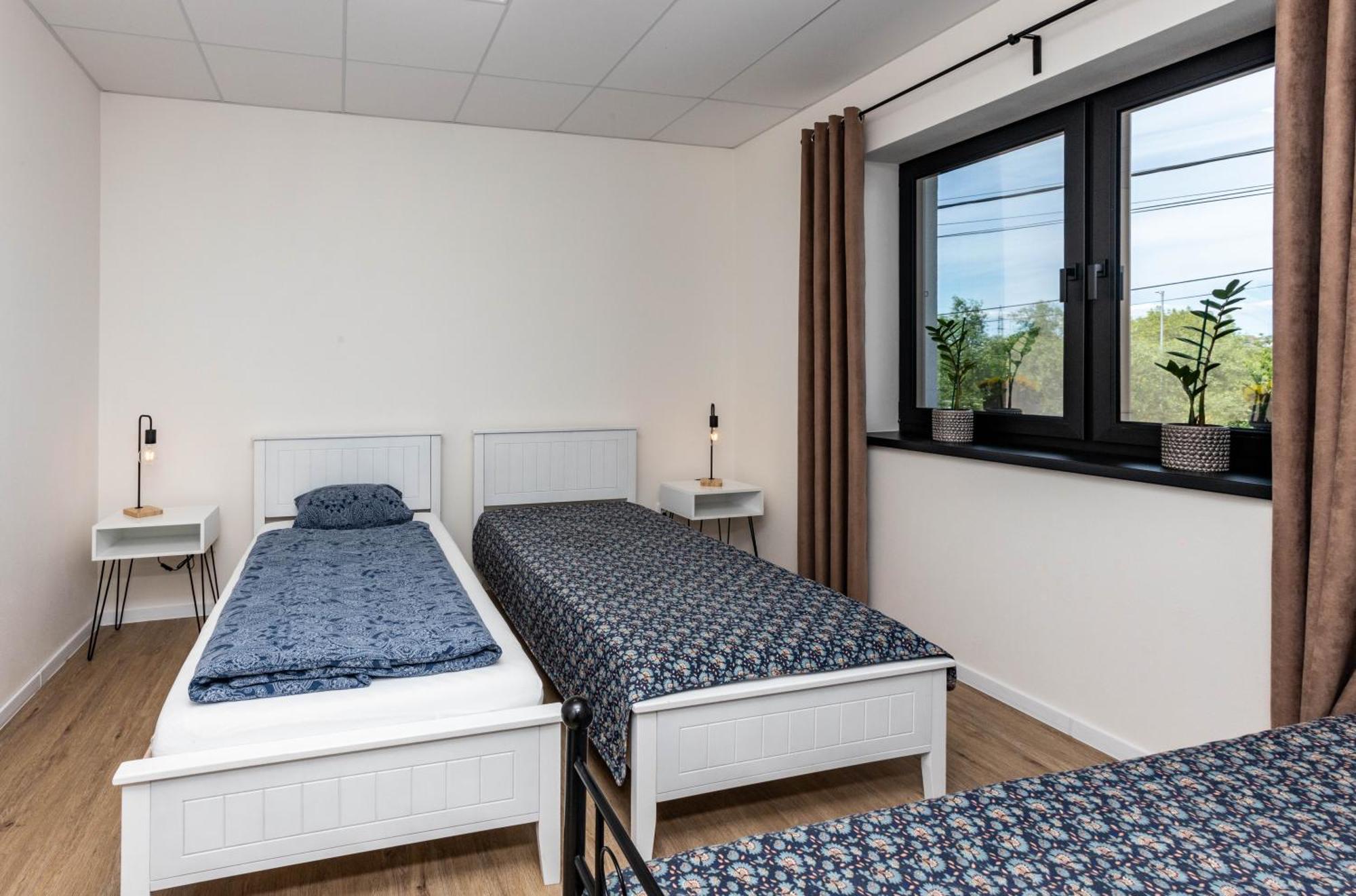 Sunny Apartment With Free Parking Zvolen Exterior photo